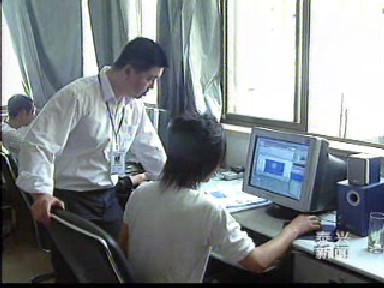 葉群:脫下軍裝 自主創(chuàng)業(yè)