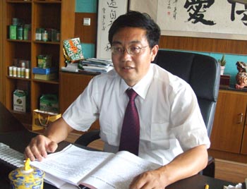 顧慶泉:志在家鄉創大業