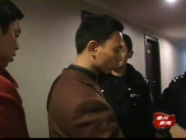 警方突擊行動 15名犯罪嫌疑人落網