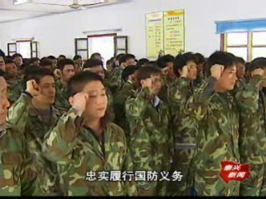 泰州軍分區(qū)領(lǐng)導(dǎo)檢查我市民兵點(diǎn)驗(yàn)情況