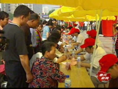 黨員義工服務 當重實效成制度