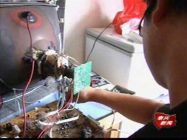 何永建:殘疾人創業 愛拼才會贏